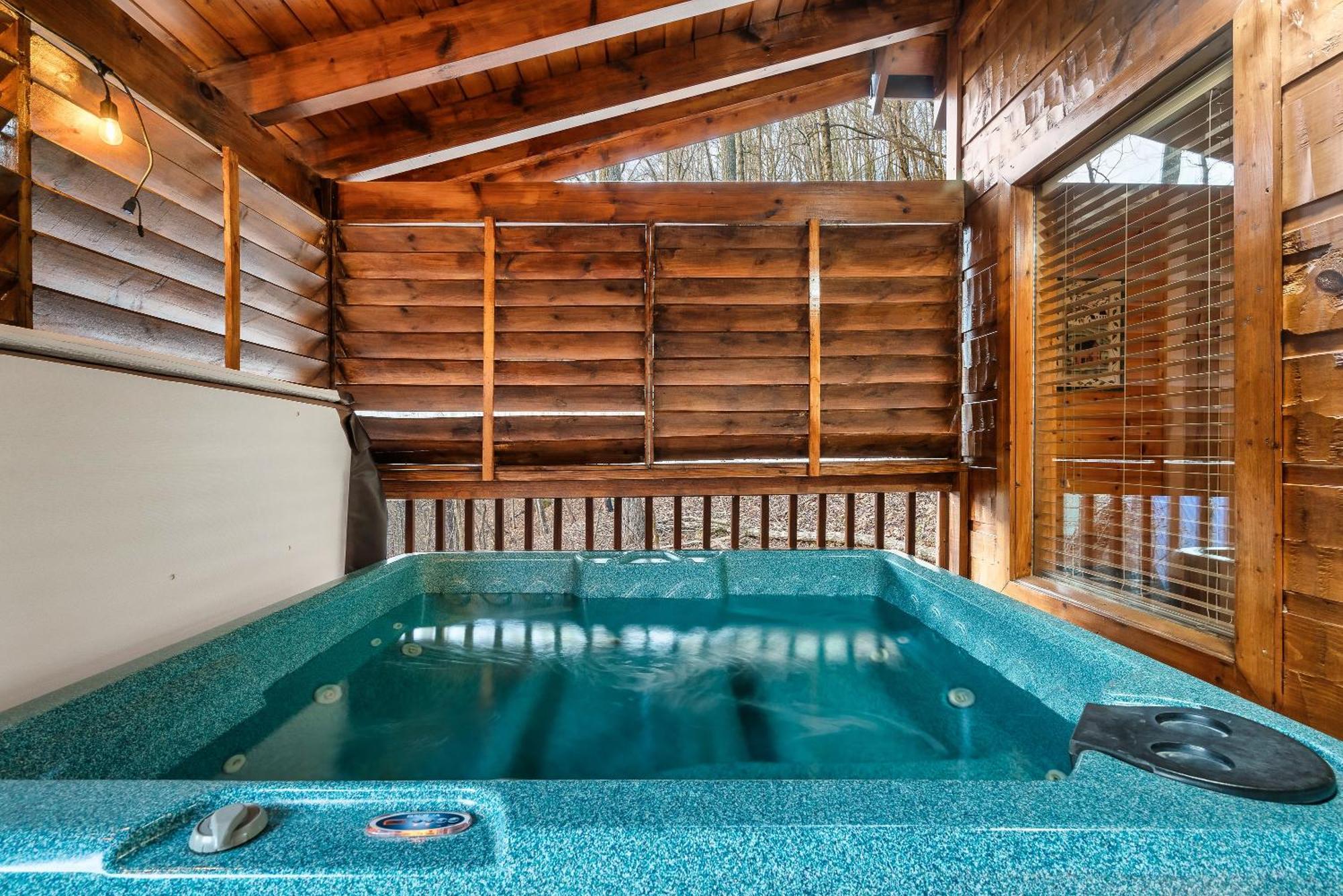 Private! Hot Tub, Views, & Games Villa Сивиървил Екстериор снимка